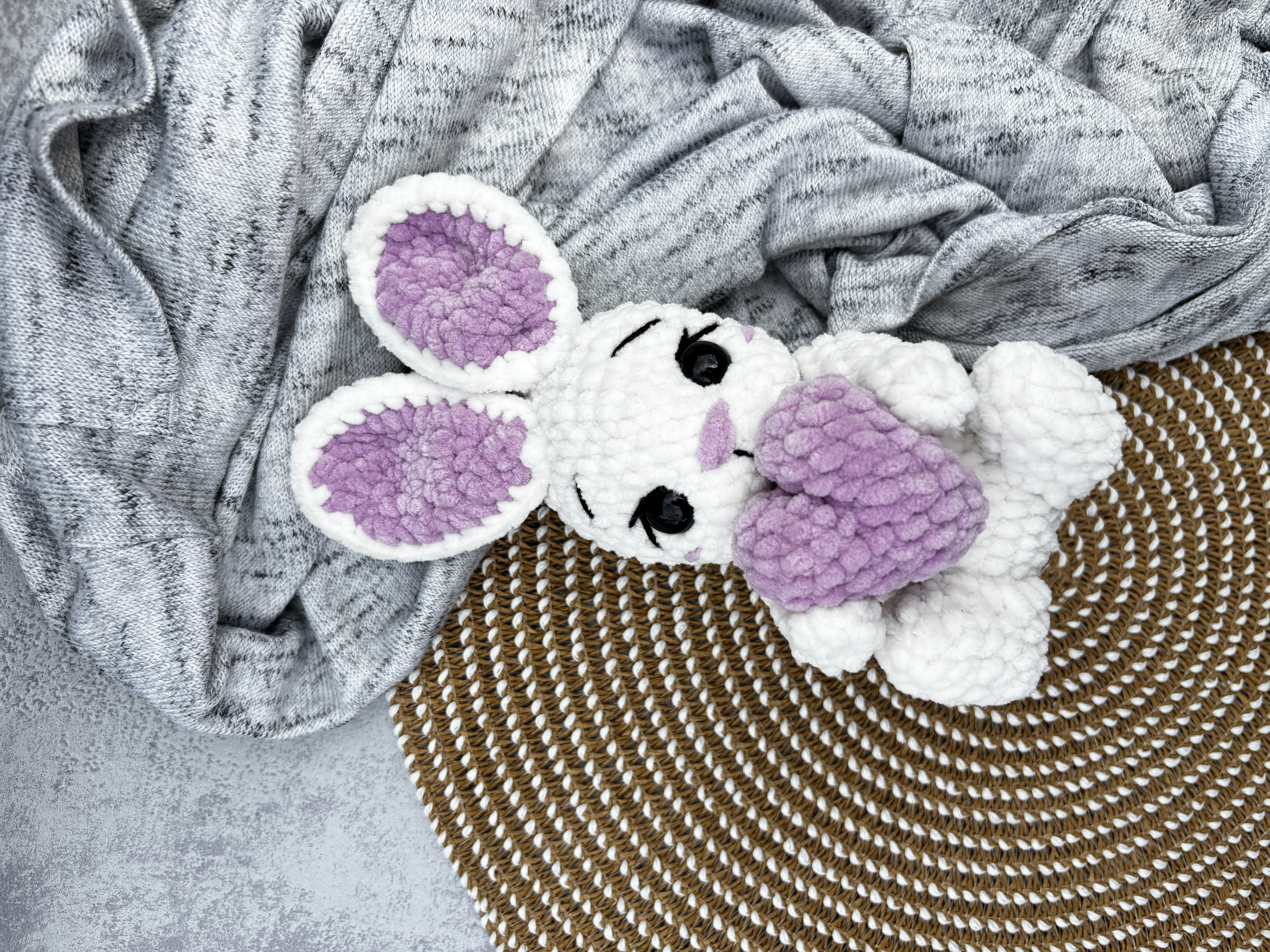 Háčkovaný Králíček se srdíčkem